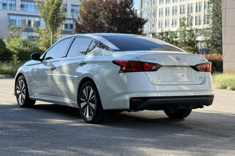 日产 天籁 2020款 改款 2.0T XL Upper AD1 智享领航版车身外观6002