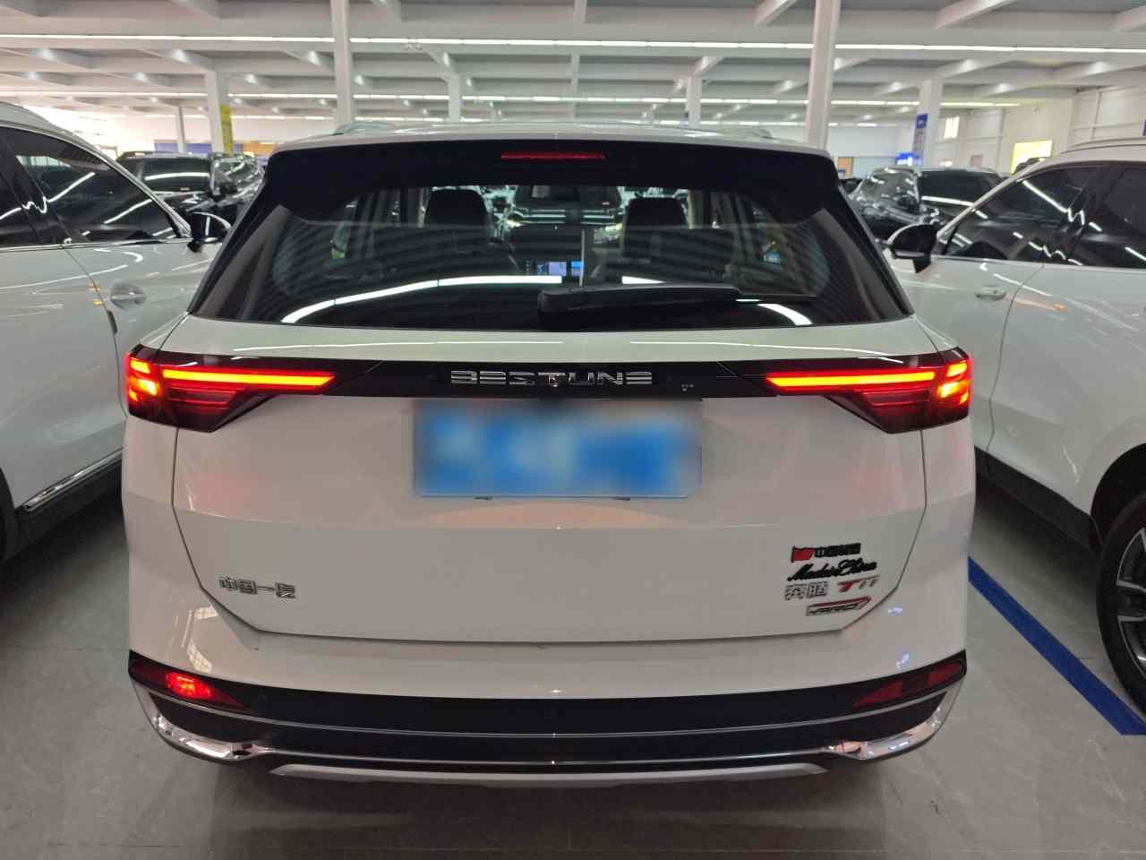 奔腾T77 2023款 1.5T 自动豪华型(5)