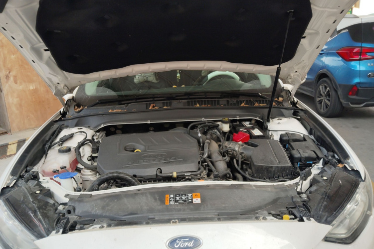 福特 蒙迪欧 2020款 EcoBoost 180 时尚型机舱底盘24