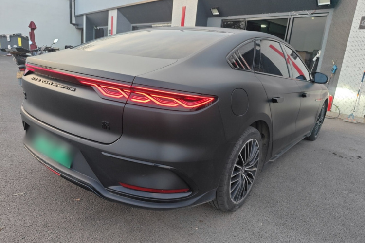 比亚迪 汉 2022款 DM-i 121KM 尊享型车身外观7