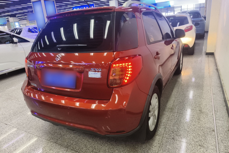 铃木 天语 SX4 2013款 1.6L 自动酷锐型车身外观6005