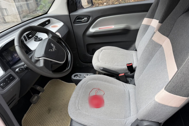 五菱汽车 宏光MINIEV 2021款 马卡龙臻享款 磷酸铁锂中控内饰7002