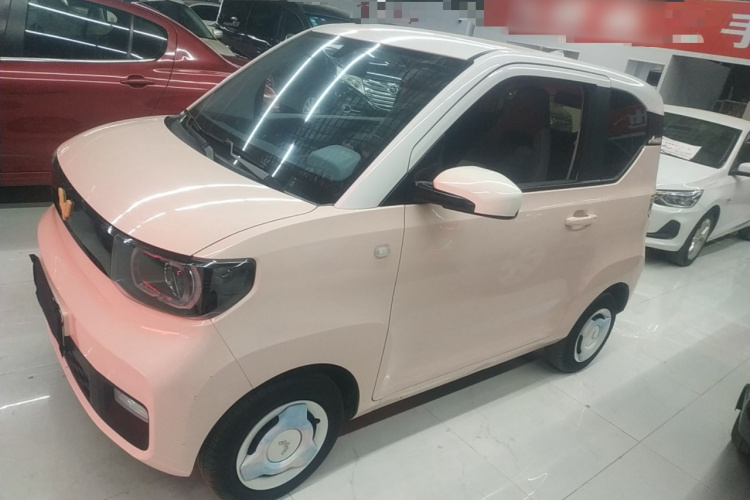 五菱汽车 宏光MINIEV 2021款 马卡龙臻享款 磷酸铁锂车身外观4