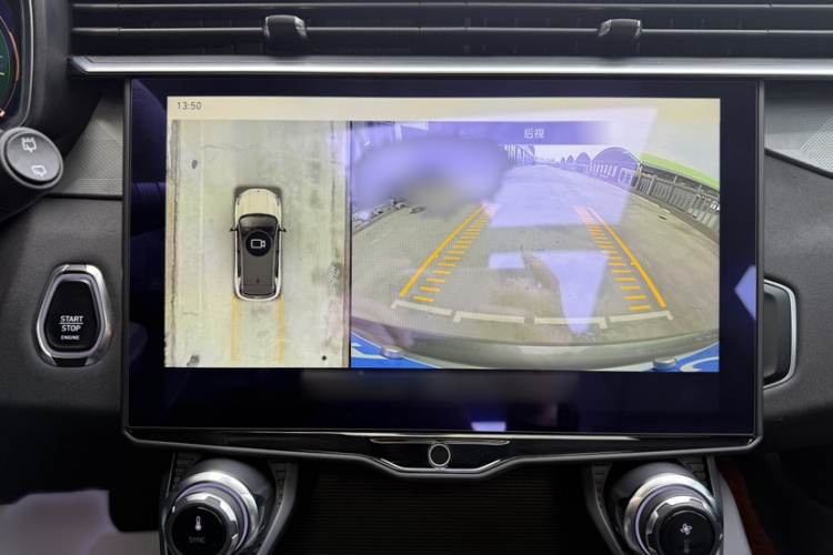 领克01 2021款 2.0TD 两驱型Pro中控内饰7005