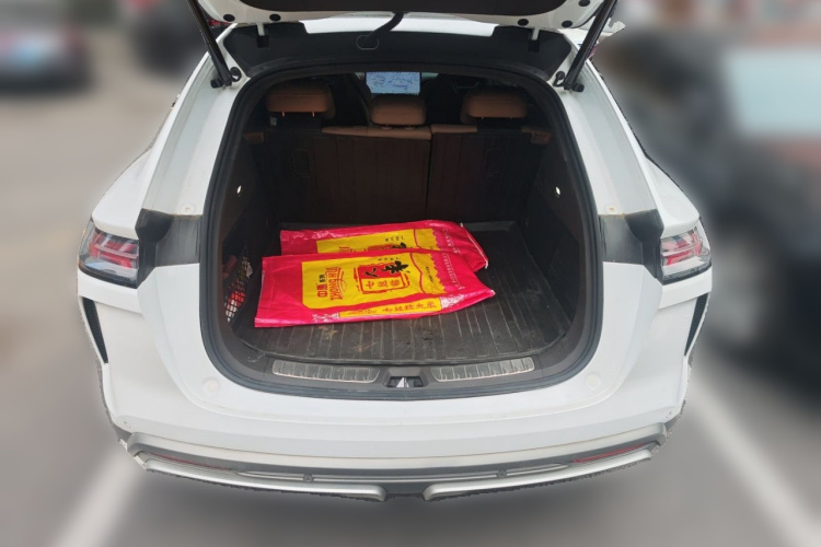 腾势N7 2023款 长续航性能版中控内饰23