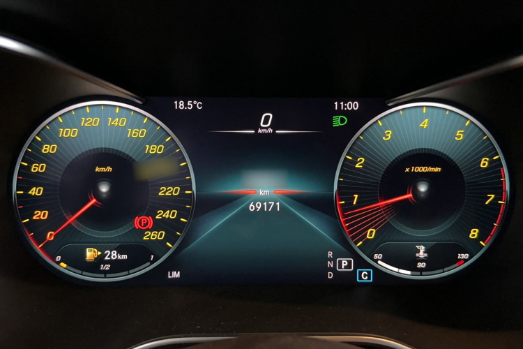 奔驰GLC 2021款 GLC 260 L 4MATIC 动感型局部细节14