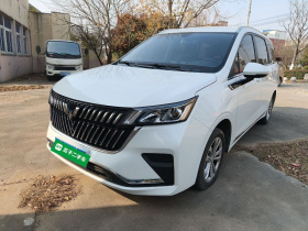 五菱汽车 五菱佳辰 2022款 1.5L 手动畅享舒适型