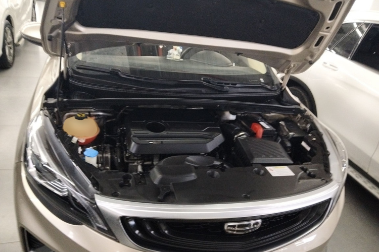 吉利汽车 帝豪GS 2020款 1.4T 手动雅机舱底盘24