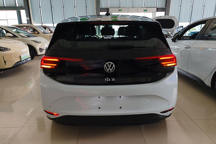 大众ID.3 2023款 升级款 纯净智享版车身外观6