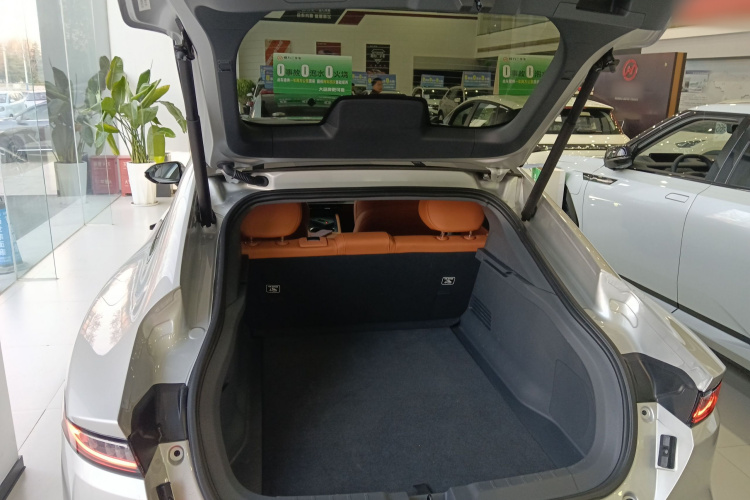 东风奕派 eπ007 2025款 纯电 565四驱Max领航版机舱底盘23