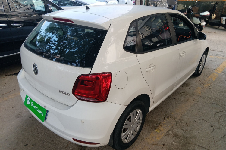 大众 Polo 2016款 1.4L 自动风尚型车身外观7