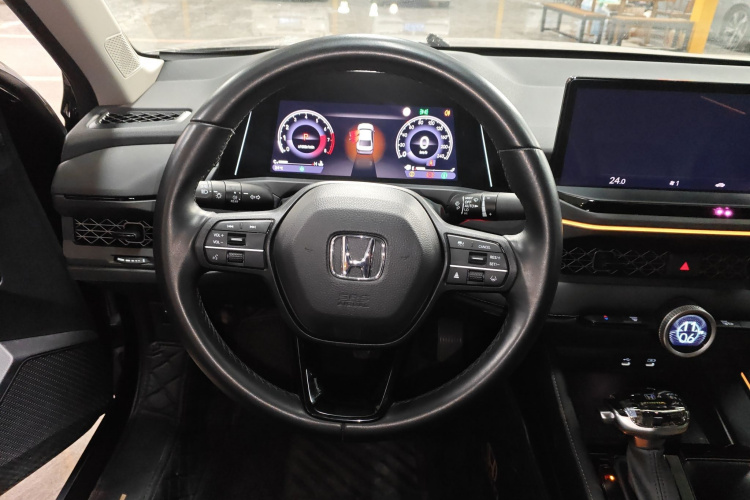 本田 雅阁 2024款 260TURBO 豪华版中控内饰13