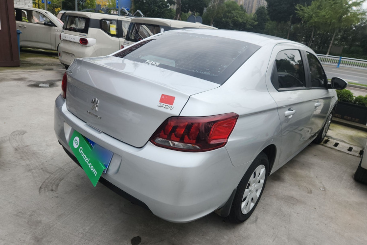 标致301 2018款 1.6L 手动舒适版车身外观7