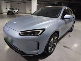 鸿蒙智行 问界M5 2022款 纯电后驱标准版