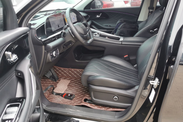 星途瑶光 2023款 400T 两驱优享飞鱼版中控内饰19