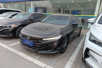 本田 雅阁 2022款 锐·混动 2.0L 幻夜·锐智版
