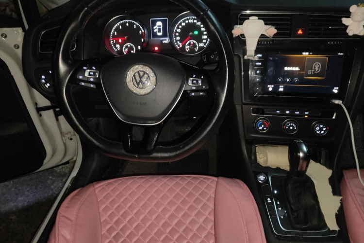 大众 高尔夫 2020款 挚爱版 280TSI DSG舒适型中控内饰7002