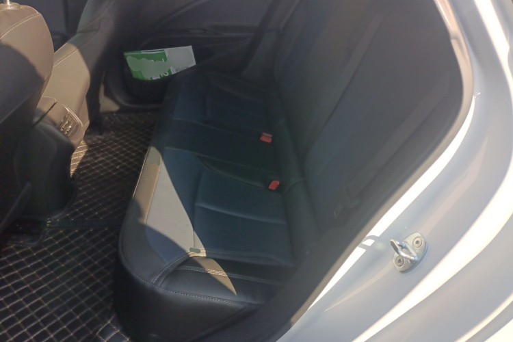 别克 微蓝6 2023款 430km 出行版中控内饰21