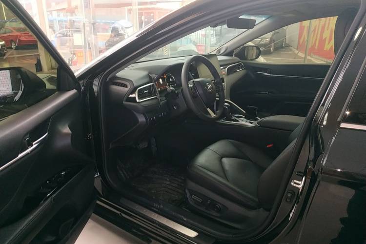 丰田 凯美瑞 2023款 2.5Q 旗舰版中控内饰20