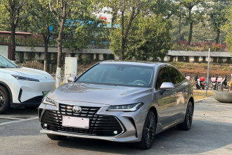 丰田 亚洲龙 2023款 2.0L XLE尊享版
