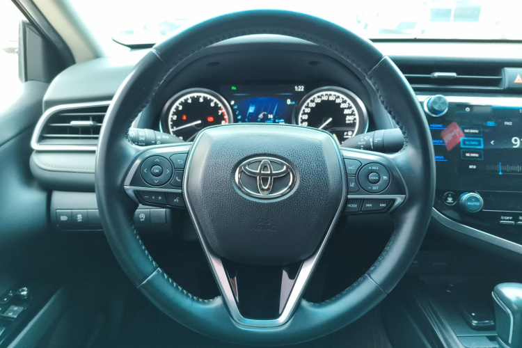 丰田 凯美瑞 2019款 2.0G 豪华版 国VI局部细节13