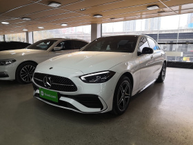 奔驰C级 2025款 C 260 L 皓夜运动版
