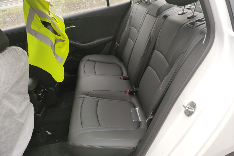 荣威i5 2026款 1.5L CVT豪华版中控内饰21