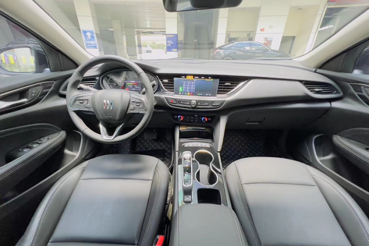 别克 君威 2024款 25T 超享版中控内饰7002