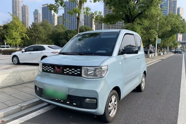 五菱汽车 宏光MINIEV 2020款 悦享款 磷酸铁锂车身外观6002