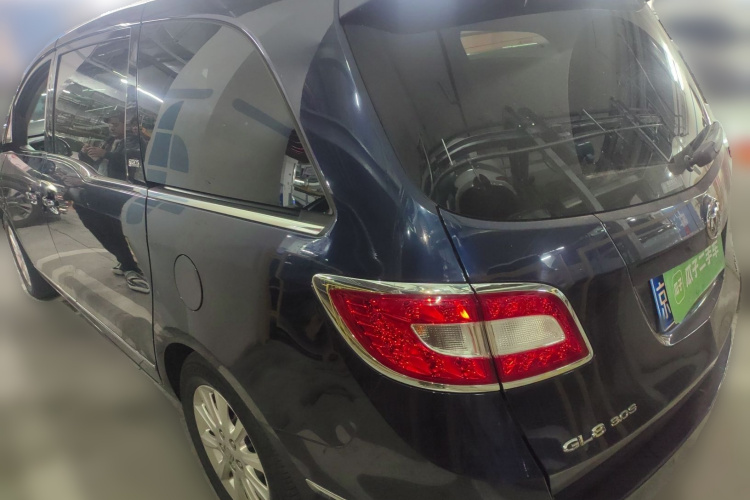 别克GL8 2013款 3.0L GT豪华商务豪雅版车身外观6003