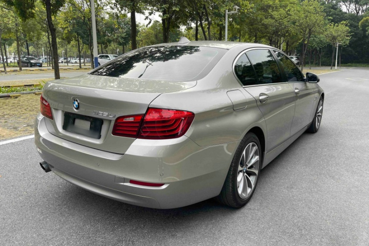 宝马5系 2017款 525Li 领先型车身外观6006