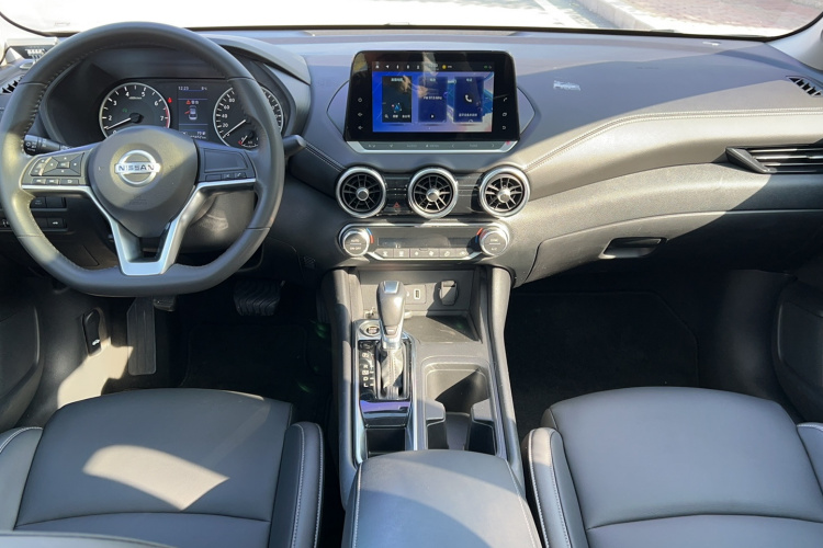 日产 轩逸 2021款 1.6L XL CVT悦享版中控内饰7003