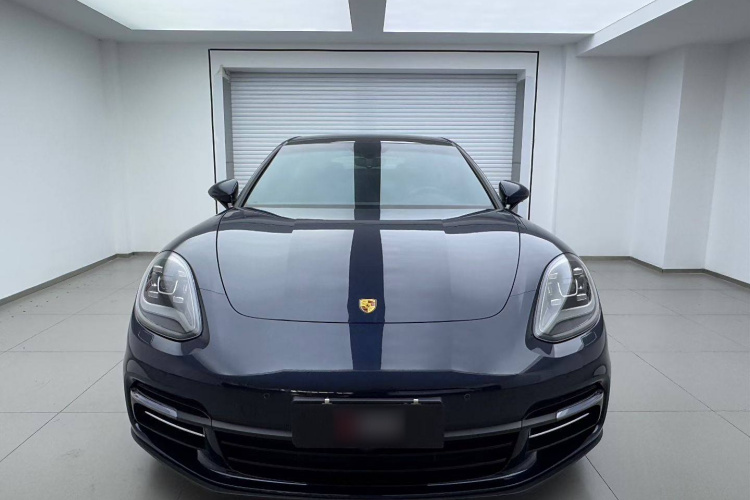 保时捷 2017款 Panamera 4 行政加长版 3.0T车身外观6001