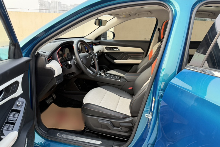 哈弗赤兔 2021款 激擎版 1.5T 白银兔局部细节19