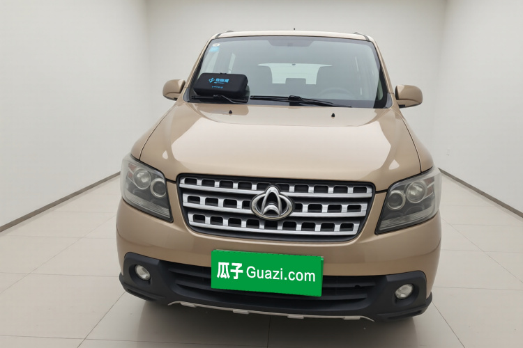 长安凯程 欧诺S 2012款 1.3L精英型车身外观2