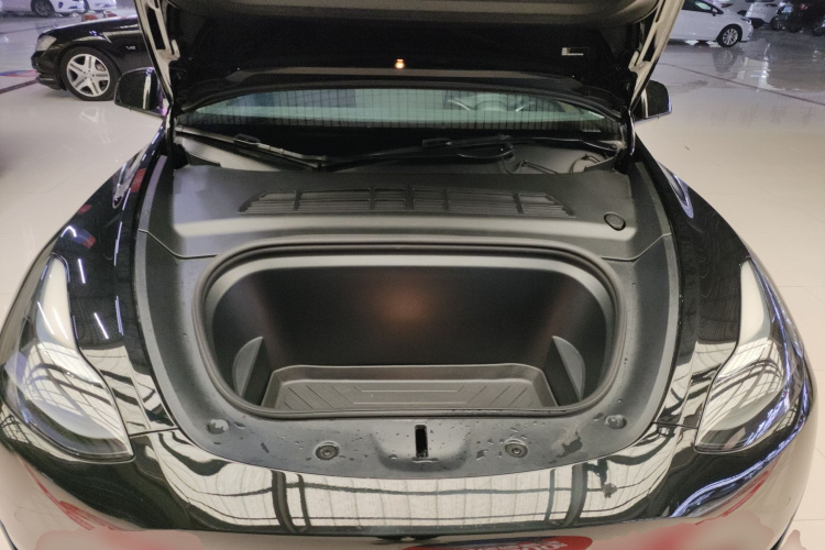 特斯拉 Model Y 2022款 改款 后轮驱动版局部细节24