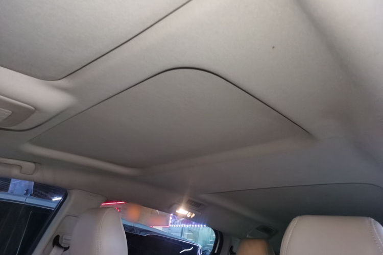 别克GL8 2017款 25S 舒适型 国V局部细节22