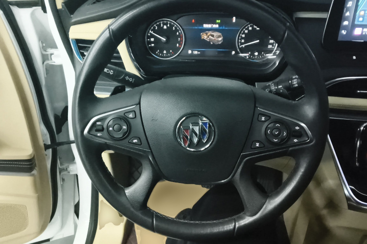 别克GL8 2023款 陆上公务舱 尊贵型中控内饰13