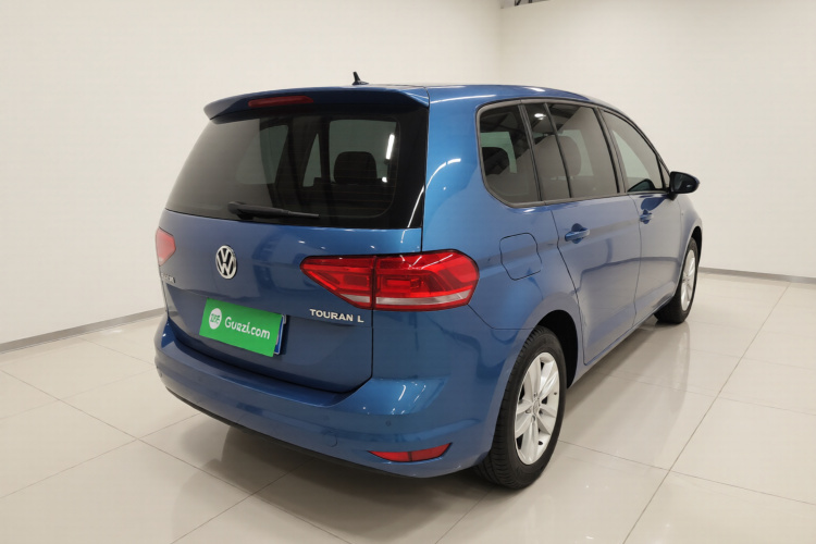 大众 2018款 途安L 1.6L 手动风尚版车身外观7