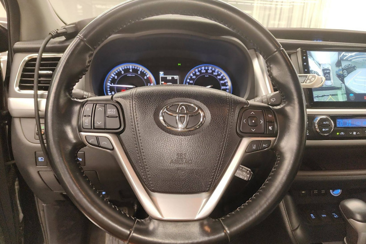 丰田 汉兰达 2018款 2.0T 四驱豪华版 7座 国V局部细节13