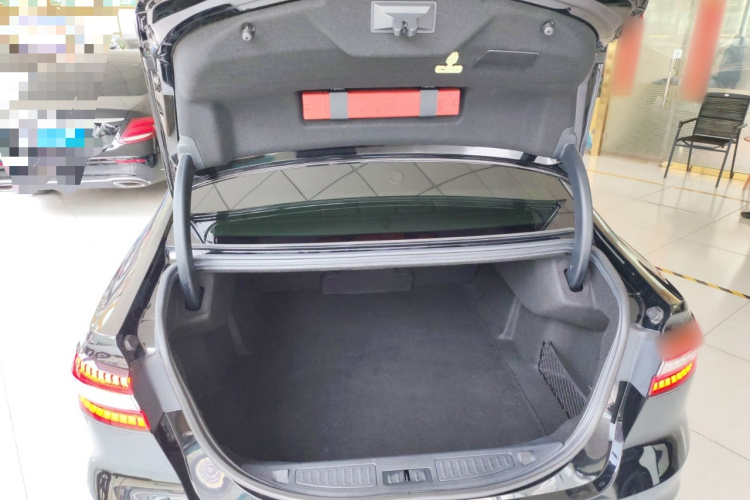 福特 金牛座 2019款 EcoBoost 245 尊享版机舱底盘23