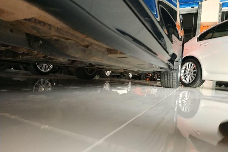 英菲尼迪Q70 2017款 Q70L 2.5L 精英版局部细节9002