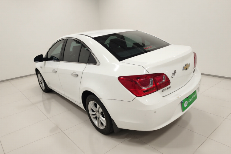 雪佛兰 科鲁兹 2015款 1.5L 经典 SE AT车身外观5