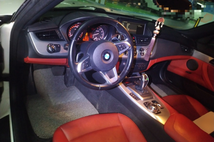 宝马Z4 2012款 sDrive20i领先型中控内饰12