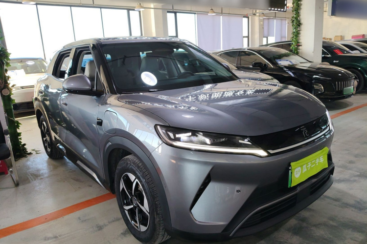 比亚迪 元UP 2025款 智驾版 401KM 领先型车身外观6002