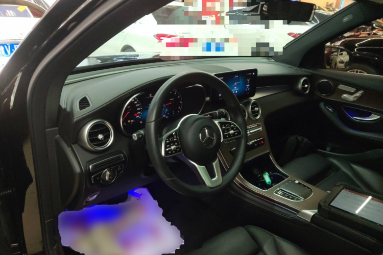 奔驰GLC 2022款 改款 GLC 260 L 4MATIC 豪华型中控内饰12