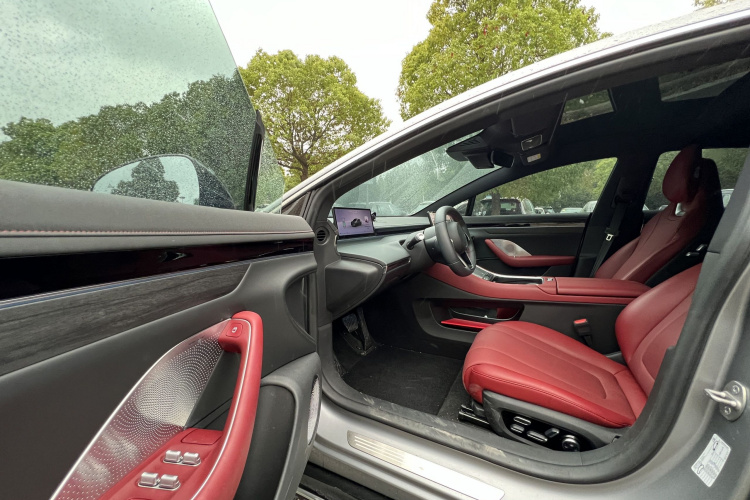 鸿蒙智行 智界S7 2024款 Max RS 四驱性能版局部细节19