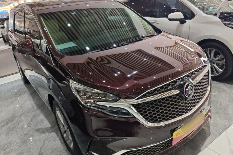 别克GL8 2022款 Avenir艾维亚 六座贤礼版车身外观3