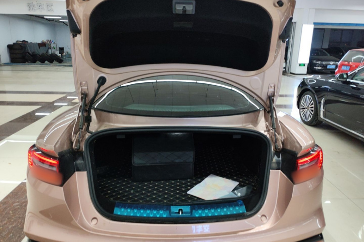 哪吒汽车 哪吒GT 2023款 560局部细节23