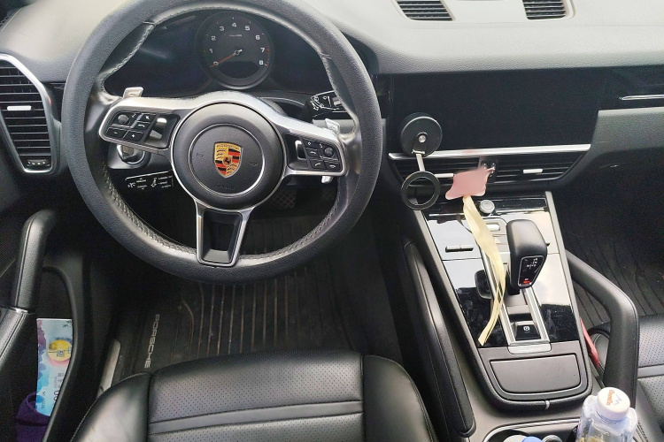 保时捷 2018款 Cayenne 3.0T中控内饰7002